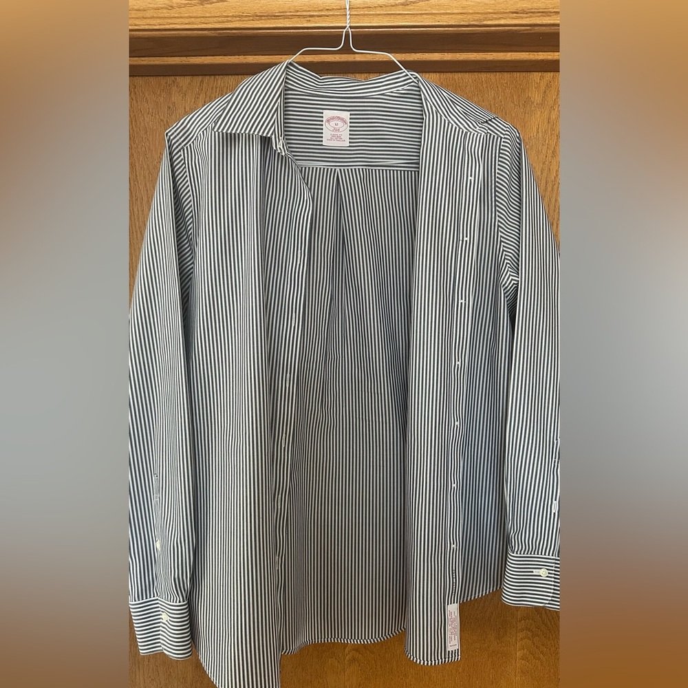 Elegant striped Brooks Brothers Shirt